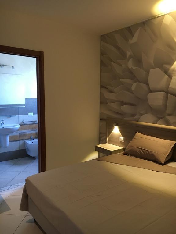 La Piazzetta Guest House Olbia Exterior photo