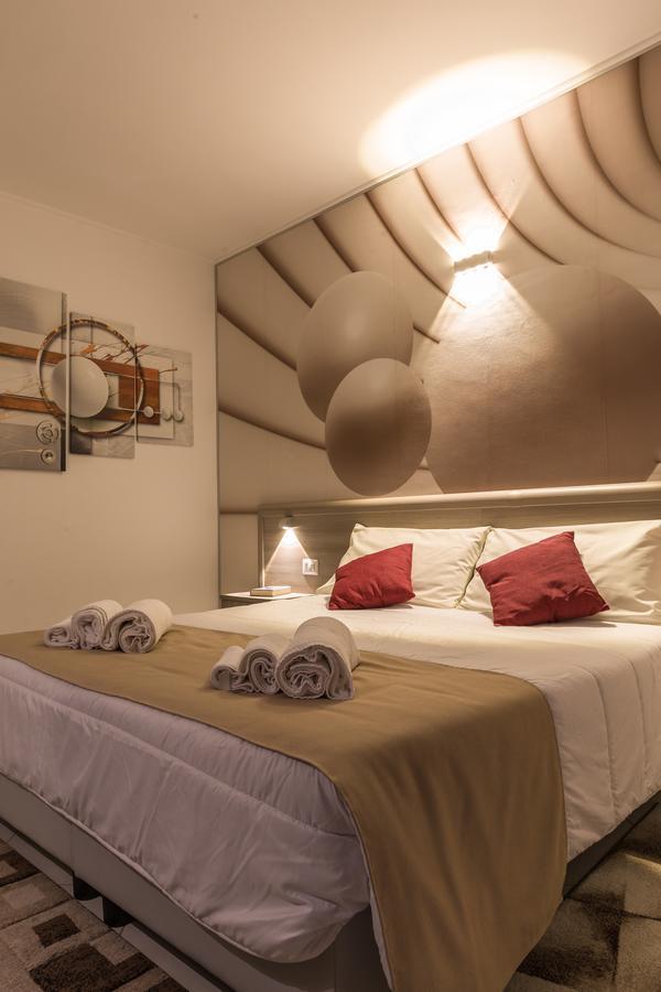 La Piazzetta Guest House Olbia Exterior photo